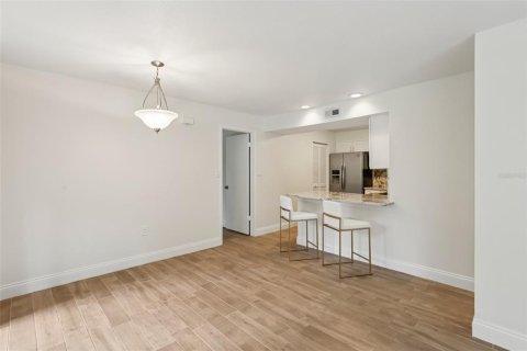Copropriété à louer à Palm Harbor, Floride: 2 chambres, 97.55 m2 № 2432800 - photo 11