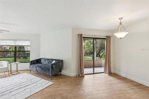 Copropriété à louer à Palm Harbor, Floride: 2 chambres, 97.55 m2 № 2432800 - photo 8