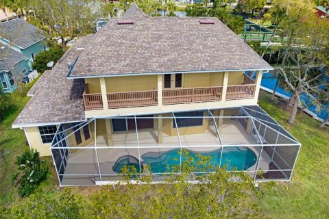 House in Merrit Island, Florida 4 bedrooms, 232.63 sq.m. № 1538444 - photo 4