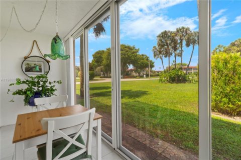 Condo in Delray Beach, Florida, 2 bedrooms № 2057935