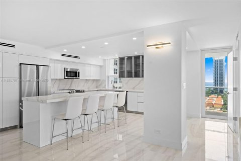 Copropriété à vendre à Sunny Isles Beach, Floride: 3 chambres, 141.68 m2 № 1779228 - photo 4