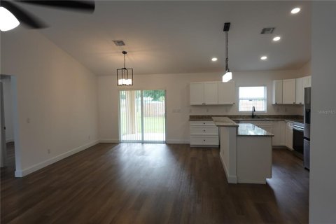 Casa en venta en Ocala, Florida, 3 dormitorios, 128.21 m2 № 1918094 - foto 3