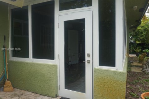 House in Oakland Park, Florida 2 bedrooms, 88.54 sq.m. № 2069328 - photo 26