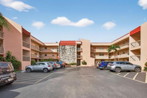 Condo à Margate, Floride, 2 chambres  № 2154146