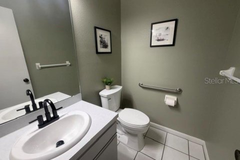House in Winter Haven, Florida 3 bedrooms, 280.56 sq.m. № 2314974 - photo 25