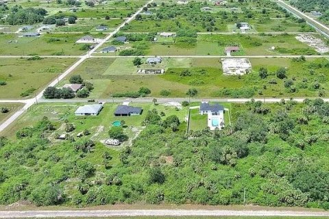 Land in Lehigh Acres, Florida № 2164344 - photo 6