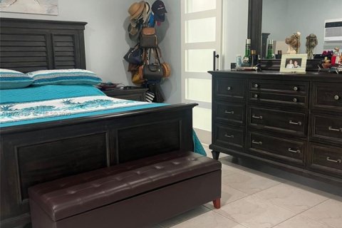 Condominio en venta en West Palm Beach, Florida, 1 dormitorio, 60.01 m2 № 2024991 - foto 11