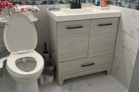 Condominio en venta en West Palm Beach, Florida, 1 dormitorio, 60.01 m2 № 2024991 - foto 15