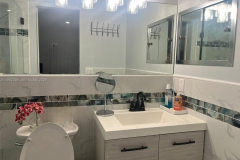 Condominio en venta en West Palm Beach, Florida, 1 dormitorio, 60.01 m2 № 2024991 - foto 12