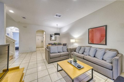 Adosado en venta en Kissimmee, Florida, 4 dormitorios, 133.78 m2 № 2330607 - foto 10