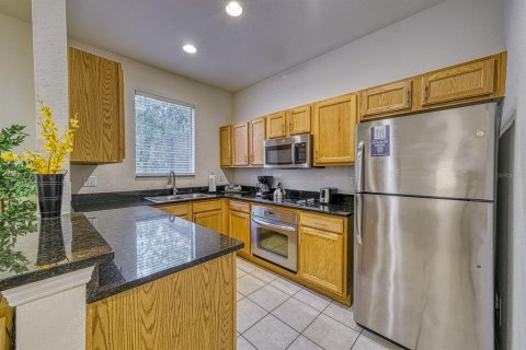 Adosado en venta en Kissimmee, Florida, 4 dormitorios, 133.78 m2 № 2330607 - foto 13