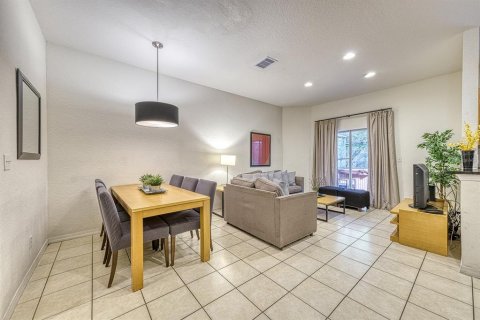 Adosado en venta en Kissimmee, Florida, 4 dormitorios, 133.78 m2 № 2330607 - foto 8