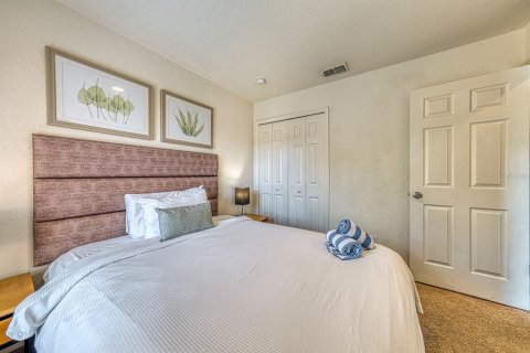 Adosado en venta en Kissimmee, Florida, 4 dormitorios, 133.78 m2 № 2330607 - foto 24