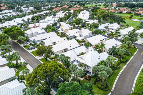 Купить виллу или дом в Палм-Бич-Гарденс, Флорида 5 комнат, 145.02м2, № 2432974 - фото 28