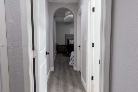 Купить таунхаус в Хомстед, Флорида 3 спальни, 171.87м2, № 1930805 - фото 20