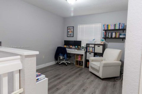 Купить таунхаус в Хомстед, Флорида 3 спальни, 171.87м2, № 1930805 - фото 15