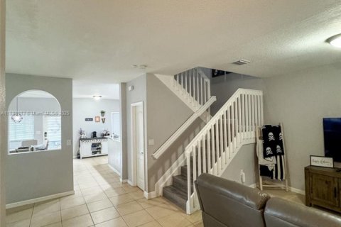 Купить таунхаус в Хомстед, Флорида 3 спальни, 171.87м2, № 1930805 - фото 7