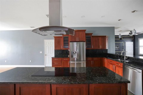 House in Spring Hill, Florida 4 bedrooms, 202.81 sq.m. № 1870936 - photo 10