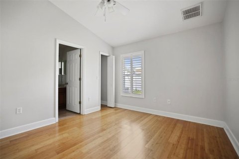 House in Spring Hill, Florida 4 bedrooms, 202.81 sq.m. № 1870936 - photo 19