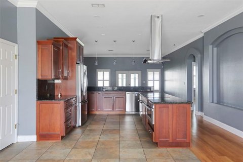 House in Spring Hill, Florida 4 bedrooms, 202.81 sq.m. № 1870936 - photo 8