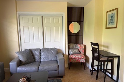Townhouse in Delray Beach, Florida 1 bedroom, 58.06 sq.m. № 2240529 - photo 3