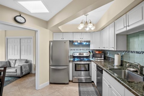 Townhouse in Delray Beach, Florida 1 bedroom, 58.06 sq.m. № 2240529 - photo 5