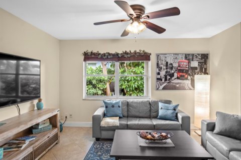Townhouse in Delray Beach, Florida 1 bedroom, 58.06 sq.m. № 2240529