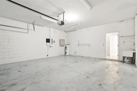Купить виллу или дом в Брейдентон, Флорида 7 комнат, 272.76м2, № 1885238 - фото 27