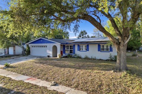 Casa en Orlando, Florida 3 dormitorios, 119.19 m2 № 2387354