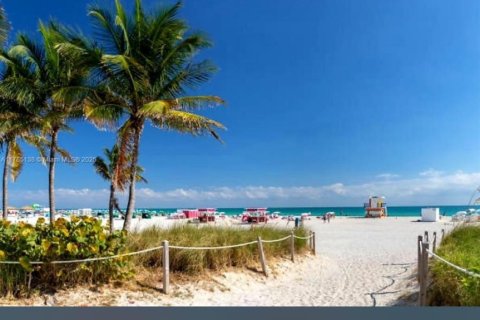 Condominio en venta en Miami Beach, Florida, 1 dormitorio, 52.95 m2 № 1645660 - foto 30
