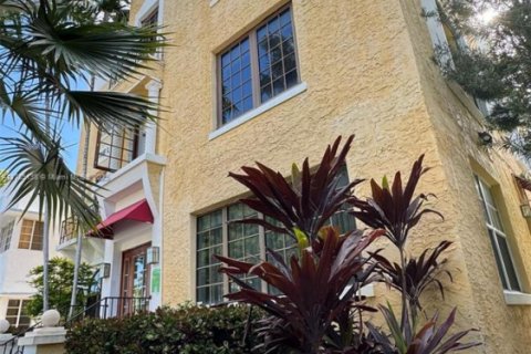 Condominio en venta en Miami Beach, Florida, 1 dormitorio, 52.95 m2 № 1645660 - foto 18