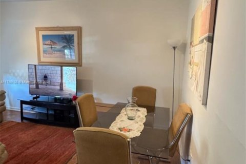 Condominio en venta en Miami Beach, Florida, 1 dormitorio, 52.95 m2 № 1645660 - foto 16