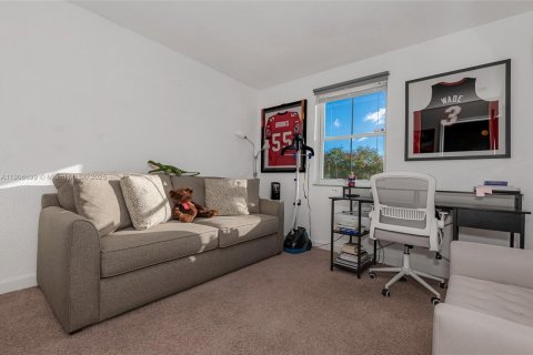 Touwnhouse à louer à Miramar, Floride: 3 chambres, 153.29 m2 № 1963777 - photo 14