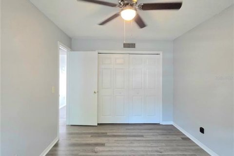Condo in Tampa, Florida, 2 bedrooms № 2108813 - photo 9