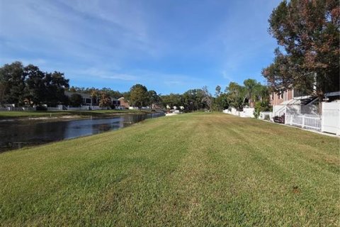 Condo in Tampa, Florida, 2 bedrooms № 2108813 - photo 15