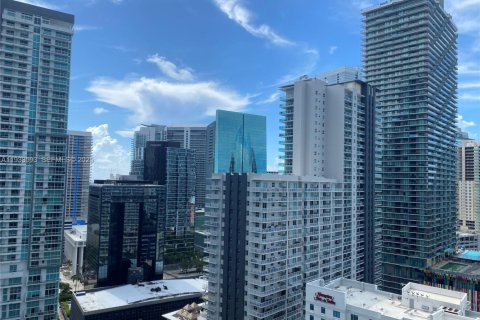 Condo in Miami, Florida, 2 bedrooms  № 1991329 - photo 26