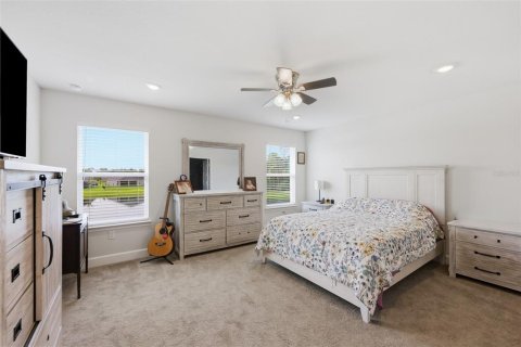 House in Parrish, Florida 4 bedrooms, 223.99 sq.m. № 2197774 - photo 19