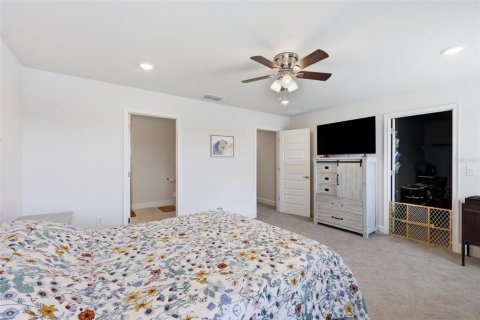 House in Parrish, Florida 4 bedrooms, 223.99 sq.m. № 2197774 - photo 18