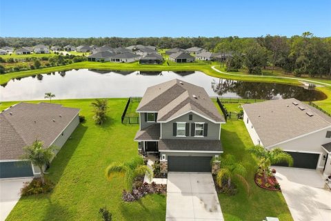 House in Parrish, Florida 4 bedrooms, 223.99 sq.m. № 2197774 - photo 2