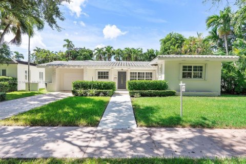 Villa ou maison à louer à Coral Gables, Floride: 3 chambres, 191.19 m2 № 1691125 - photo 25
