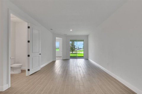 Townhouse in Parrish, Florida 3 bedrooms, 167.87 sq.m. № 1375249 - photo 17