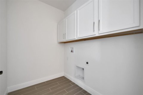 Townhouse in Parrish, Florida 3 bedrooms, 167.87 sq.m. № 1375249 - photo 30