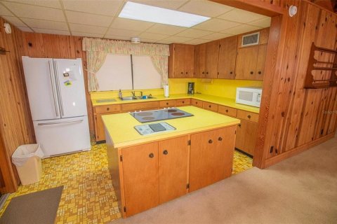 Villa ou maison à vendre à Keystone Heights, Floride: 2 chambres, 154.78 m2 № 2345645 - photo 4
