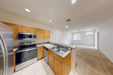 House in Kissimmee, Florida 2 bedrooms, 85.75 sq.m. № 2122439 - photo 7