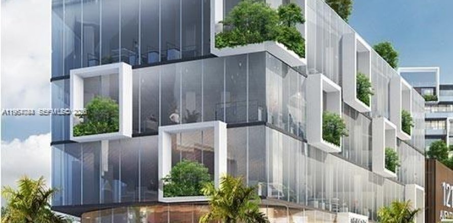 Propiedad comercial en Aventura, Florida № 2026068