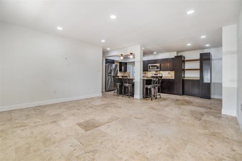 Casa en alquiler en Dunedin, Florida, 4 dormitorios, 131.92 m2 № 1812620 - foto 11