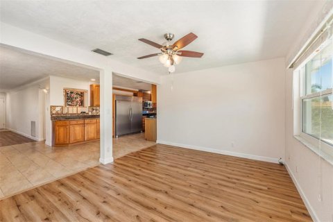 Casa en venta en Seminole, Florida, 2 dormitorios, 138.98 m2 № 1879940 - foto 14