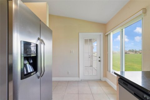 Copropriété à louer à Kissimmee, Floride: 3 chambres, 105.54 m2 № 2413923 - photo 11