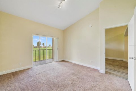 Copropriété à louer à Kissimmee, Floride: 3 chambres, 105.54 m2 № 2413923 - photo 15