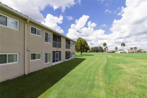 Copropriété à louer à Kissimmee, Floride: 3 chambres, 105.54 m2 № 2413923 - photo 25